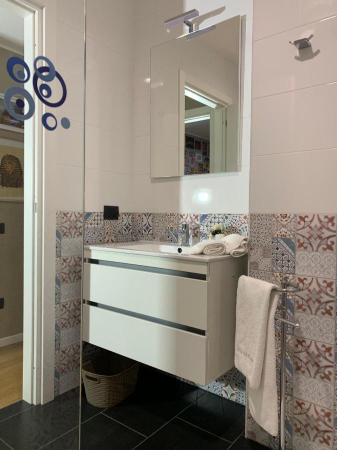 Bed & Breakfast Indi Thelar Villa Guardia Luaran gambar