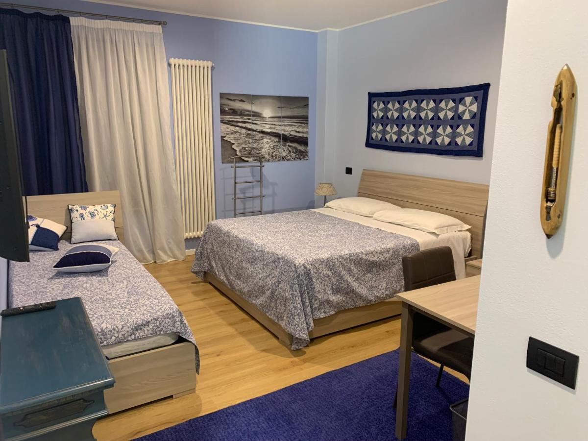 Bed & Breakfast Indi Thelar Villa Guardia Luaran gambar