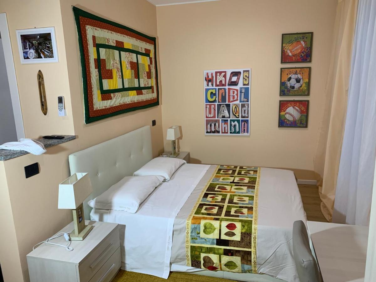 Bed & Breakfast Indi Thelar Villa Guardia Luaran gambar